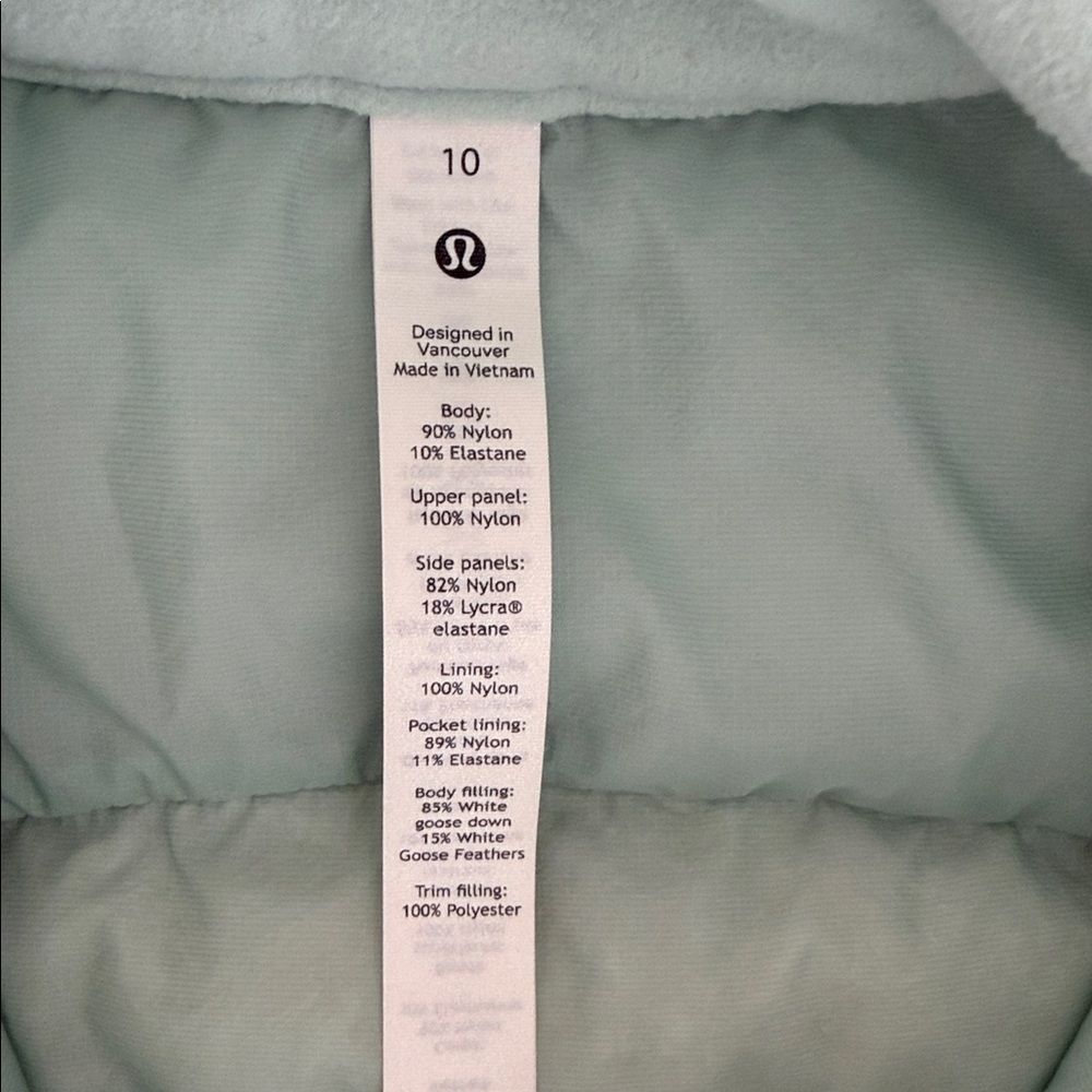 Lululemon Down For It All Vest Size 10 - Picture 3 of 4